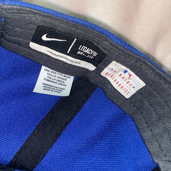 Toronto Blue Jays Hat - Picture 3 of 3